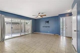 Photo #6: 2615596 Listing