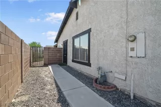 Photo #4: 2615597 Listing 