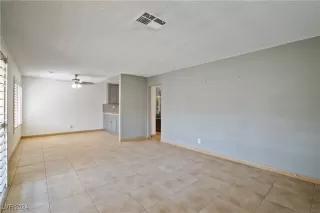 Photo #6: 2615597 Listing 