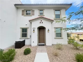 Photo #1: 2615638 Listing 