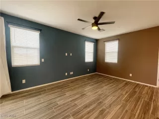 Photo #2: 2615638 Listing 