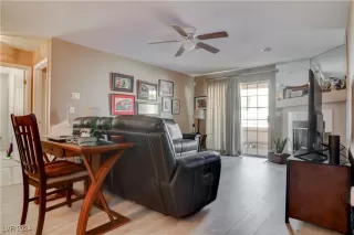 Photo #2: 2615685 Listing 