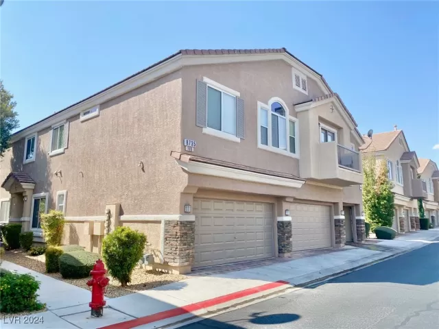 MLS: 2615700 Condo For Sale