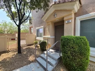 Photo #2: 2615700 Listing 