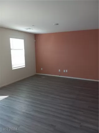 Photo #3: 2615714 Listing 