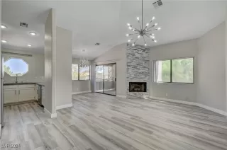 Photo #1: 2615728 Listing 