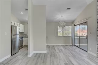 Photo #2: 2615728 Listing 