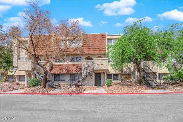 MLS: 2615742 Condo For Sale