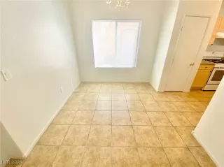 Photo #1: 2615753 Listing 