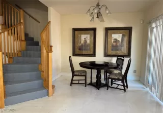 Photo #3: 2615755 Listing