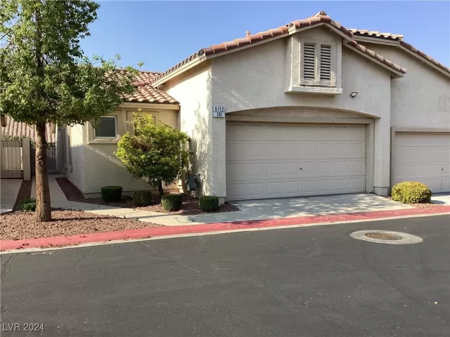 MLS: 2615803 Condo For Sale