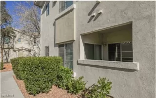 Photo #1: 2615808 Listing