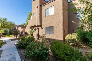 Photo #4: 2615809 Listing 