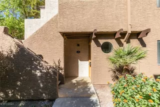 Photo #5: 2615809 Listing 