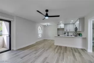 Photo #6: 2615809 Listing 