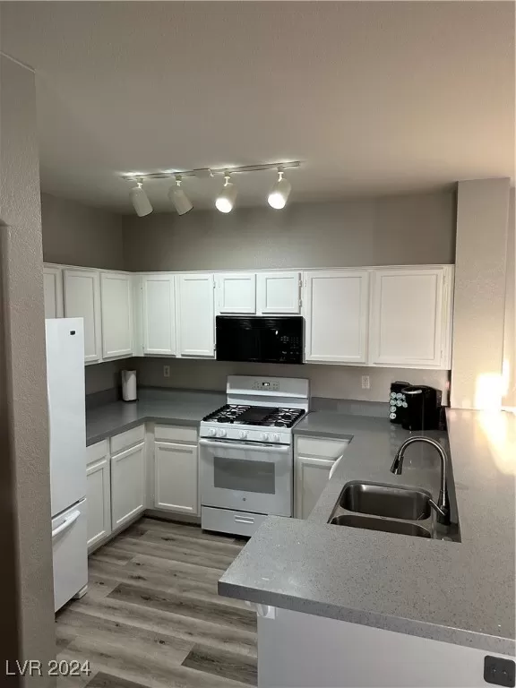 MLS: 2615836 Condo For Sale