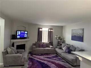 Photo #1: 2615836 Listing