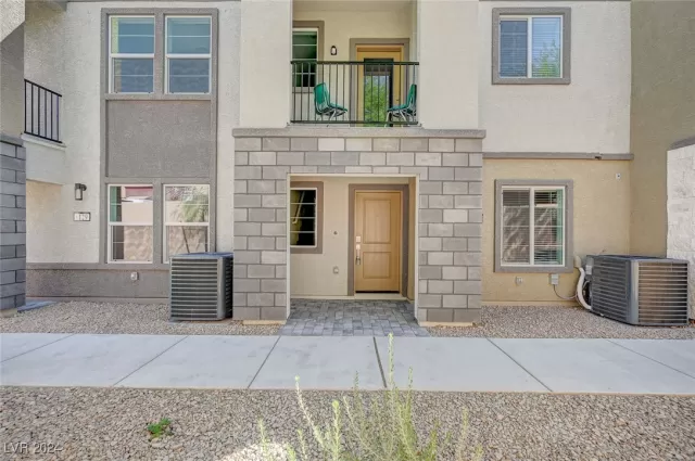 MLS: 2615848 Condo For Sale
