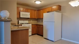 Photo #2: 2615858 Listing