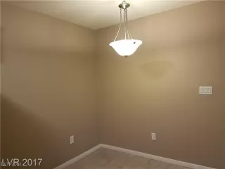 Photo #3: 2615858 Listing