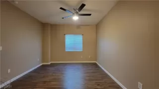 Photo #4: 2615858 Listing