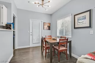 Photo #6: 2615886 Listing 