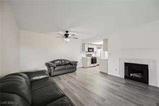 Photo #1: 2615912 Listing