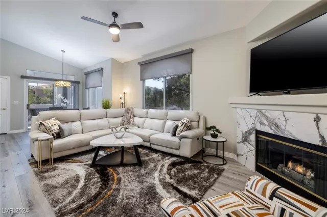 MLS: 2615921 Condo For Sale