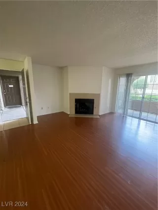 Photo #3: 2615922 Listing 