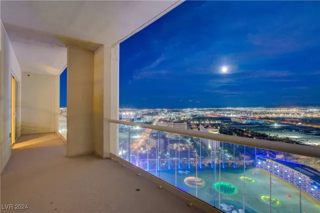 MLS: 2615935 Condo For Sale