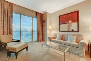 Photo #3: 2615935 Listing