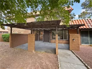 Photo #6: 2615970 Listing 