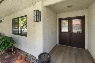 Photo #4: 2615996 Listing 