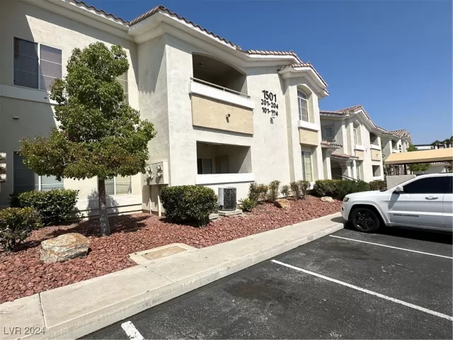 MLS: 2616010 Condo For Sale