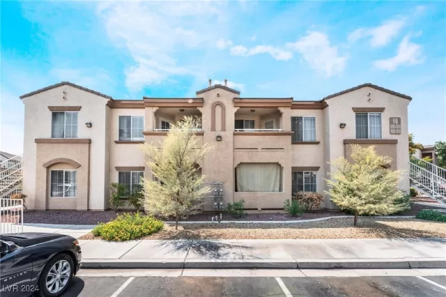 MLS: 2616018 Condo For Sale