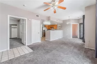 Photo #5: 2616018 Listing