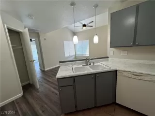 Photo #3: 2616033 Listing 