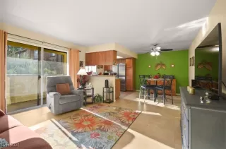 Photo #5: 2616036 Listing