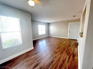 Photo #1: 2616037 Listing 