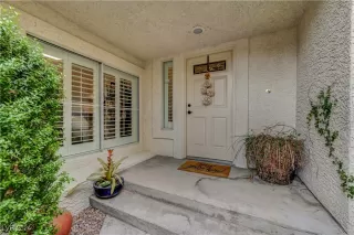 Photo #2: 2616050 Listing