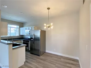 Photo #6: 2616074 Listing 