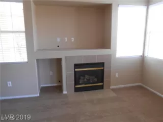 Photo #5: 2616132 Listing 