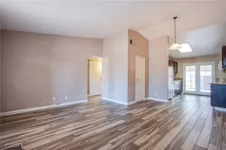 Photo #3: 2616140 Listing