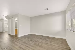 Photo #5: 2616182 Listing 