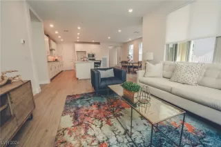 Photo #3: 2616190 Listing 