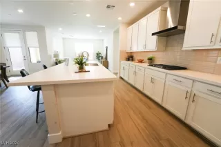 Photo #6: 2616190 Listing 