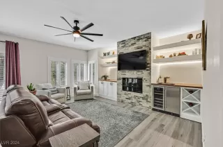 Photo #6: 2616198 Listing 