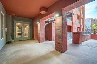 Photo #1: 2616256 Listing 