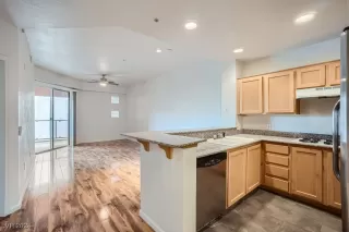 Photo #4: 2616256 Listing 