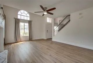 Photo #6: 2616279 Listing